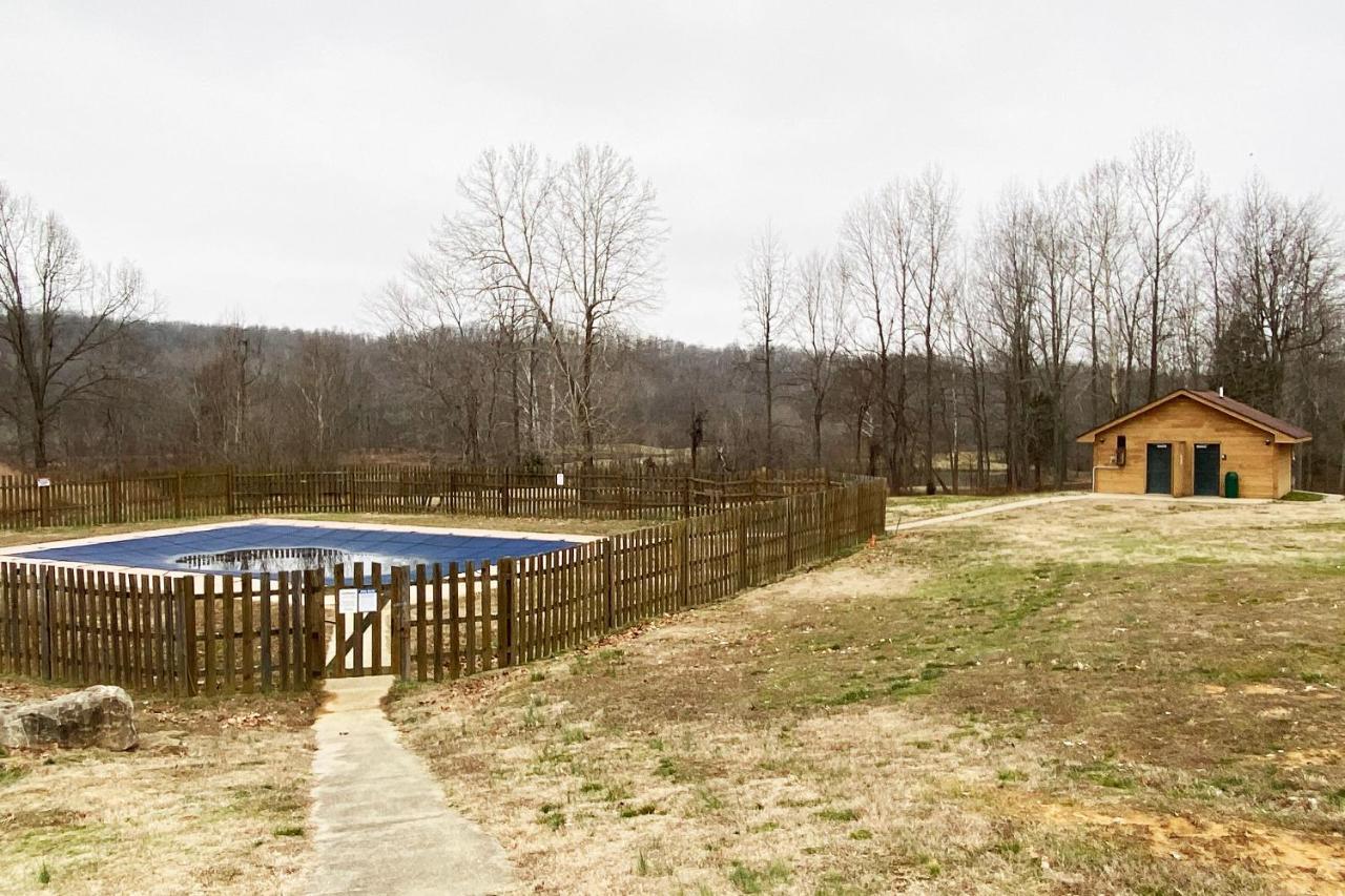 Hotel Falls Of Rough Ky Route 110 エクステリア 写真